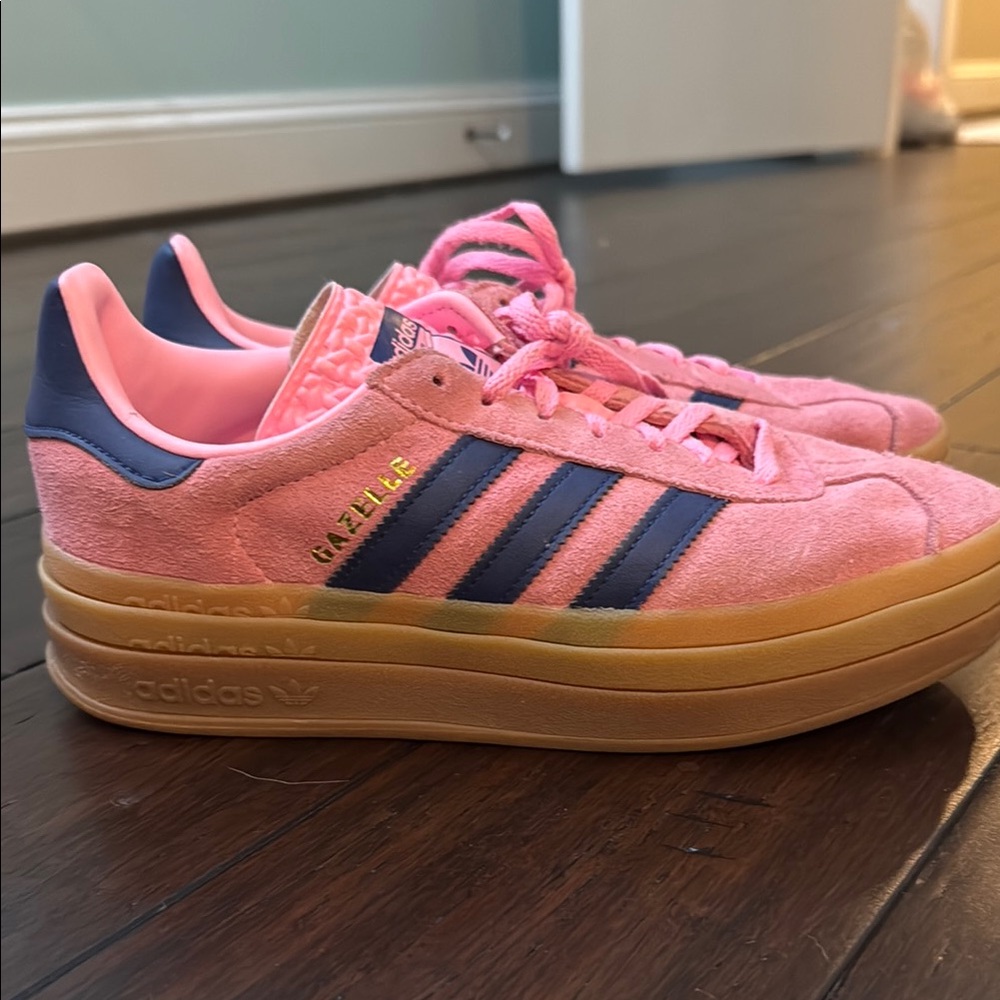 Adidas Pink and Navy Sneakers - Picture 2 of 5